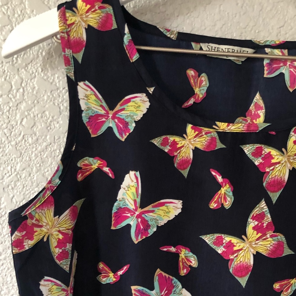 NWOT 🦋Blouse🦋